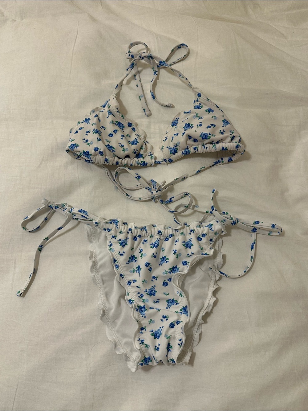 Blue floral target bikini set
